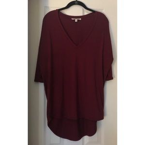 EUC Express One Eleven V Neck